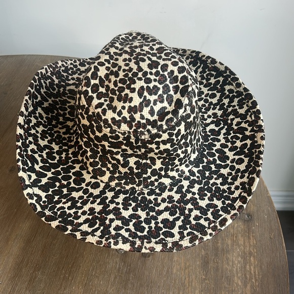 Leopard Print Paper Cowboy Hat with Cross & Crystal Studs Brown Women size M/L - Picture 7 of 16
